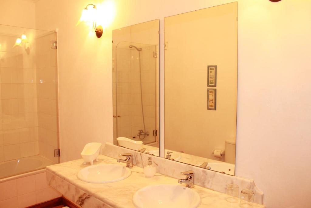 Casa D. Diogo Bed and Breakfast Arraiolos Δωμάτιο φωτογραφία